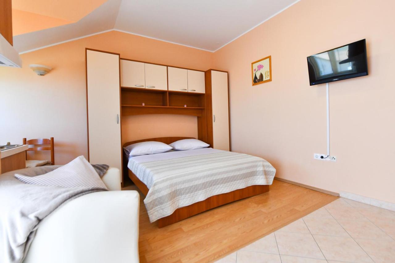 וודיצה Apartments Villa Miranda מראה חיצוני תמונה