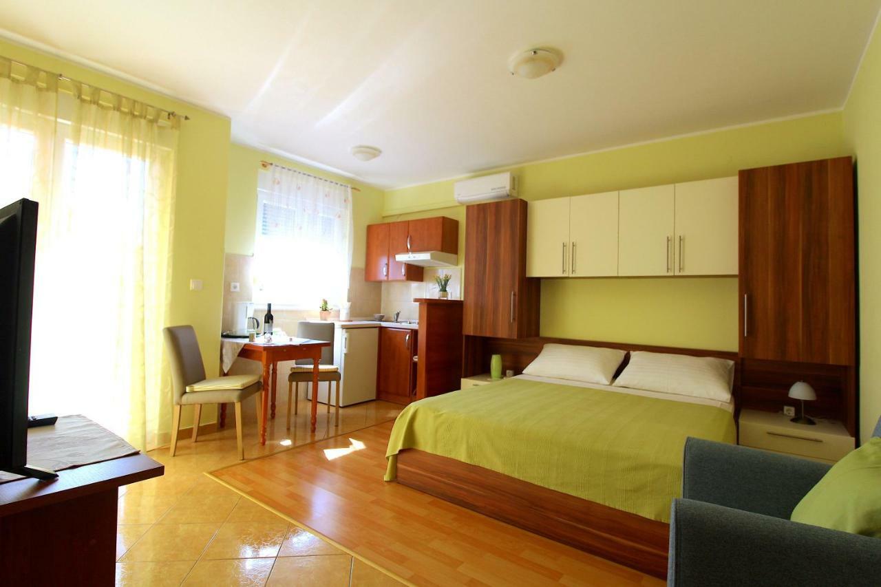 וודיצה Apartments Villa Miranda מראה חיצוני תמונה